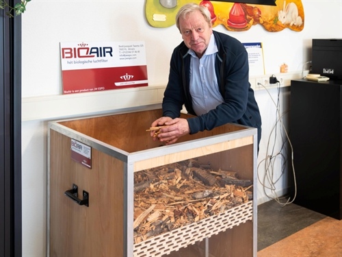 EIGENWIJS VOLHOUDEN EN DOORGAAN BIJ TEGENWIND